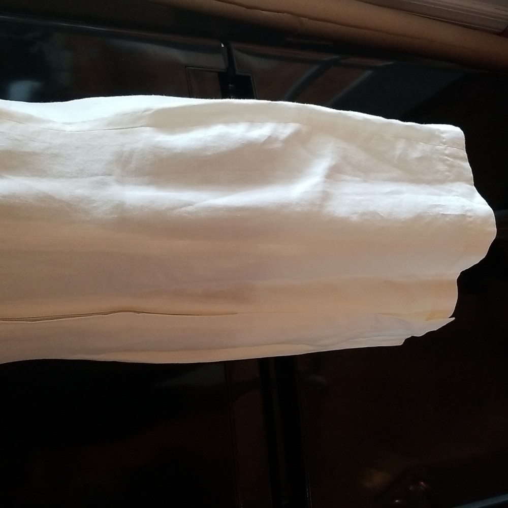 Dress - Picture 4 of 10